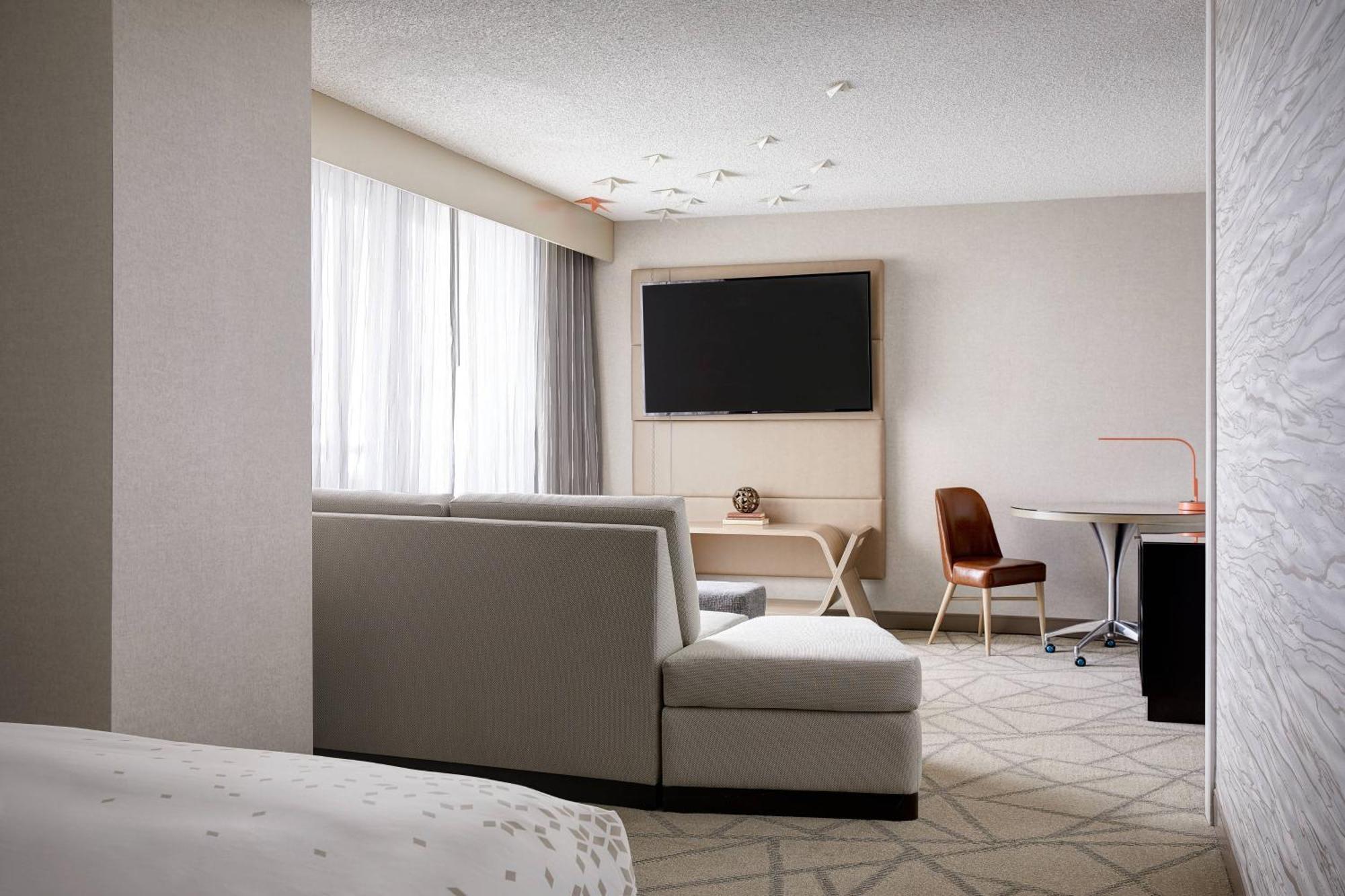 Renaissance Denver Hotel & Conference Center Екстер'єр фото