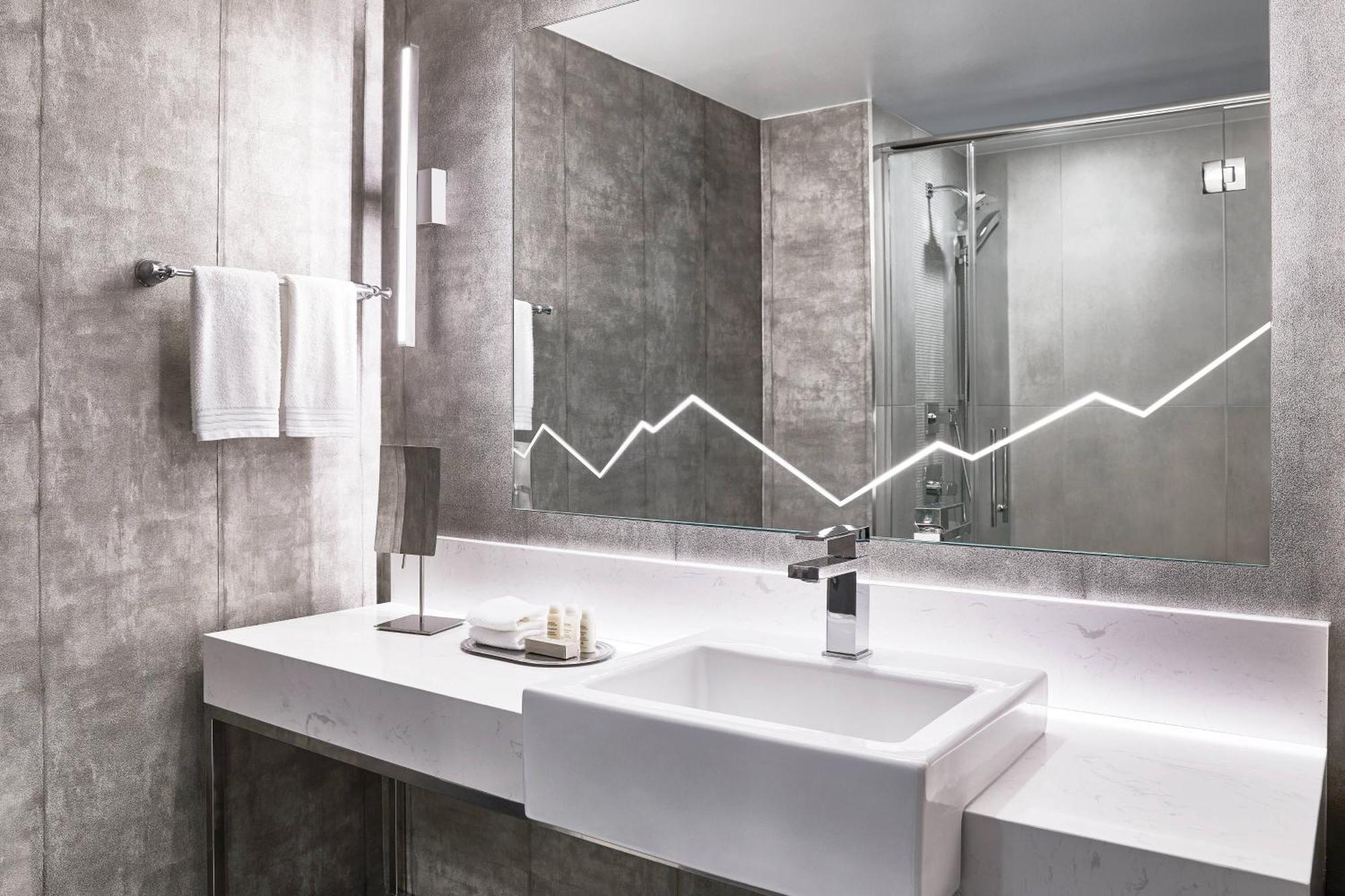 Renaissance Denver Hotel & Conference Center Екстер'єр фото