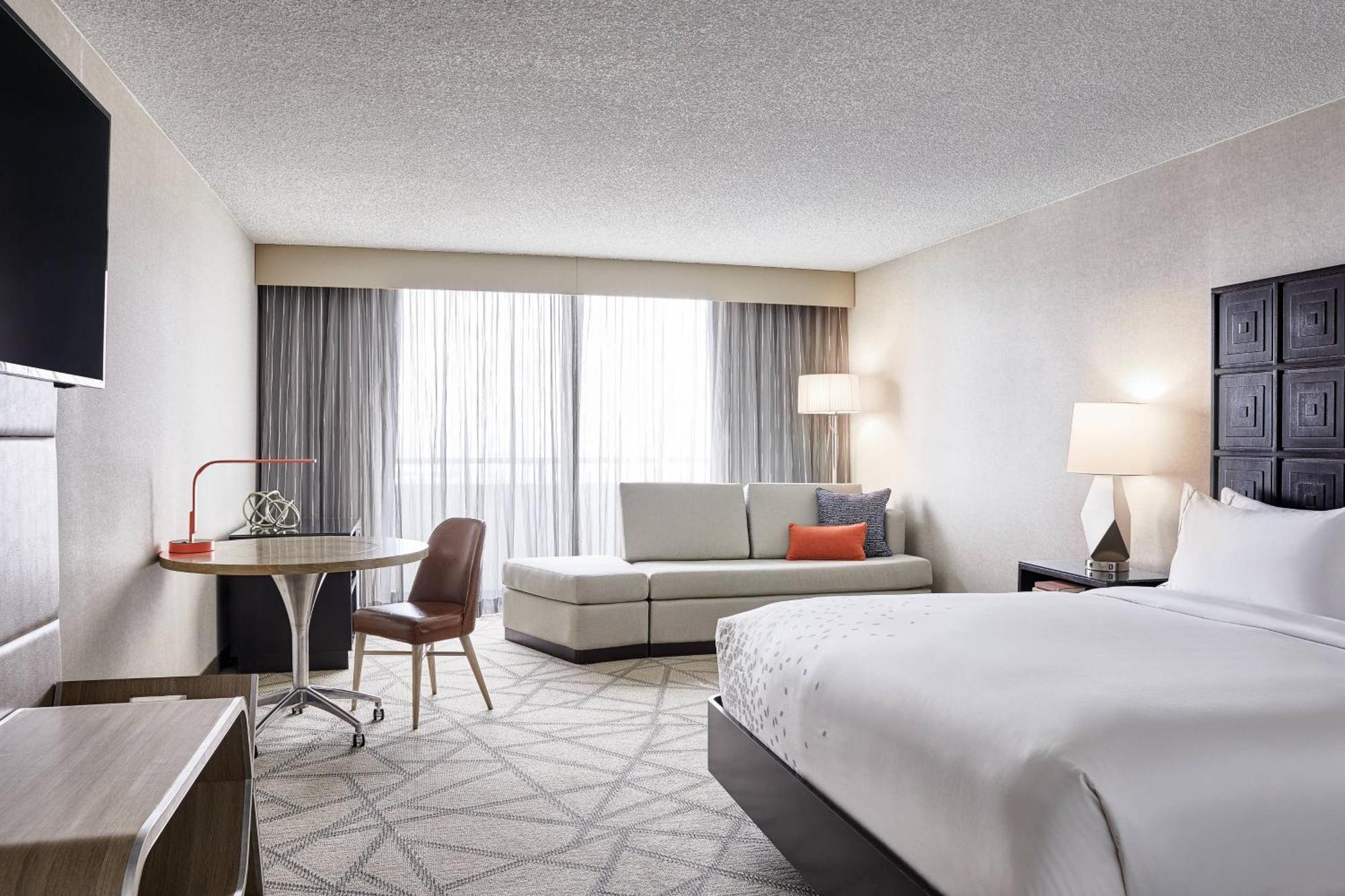 Renaissance Denver Hotel & Conference Center Екстер'єр фото
