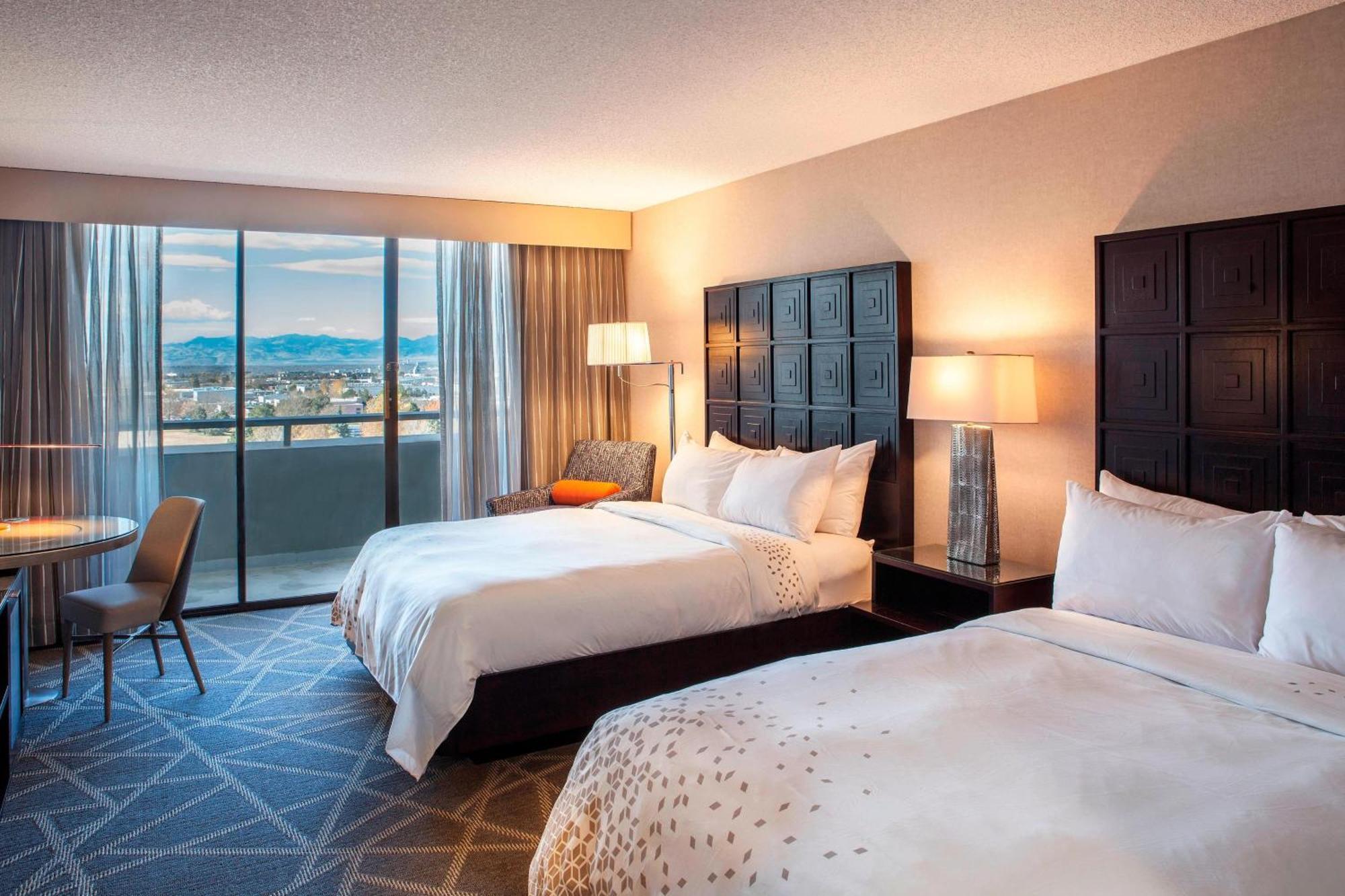 Renaissance Denver Hotel & Conference Center Екстер'єр фото